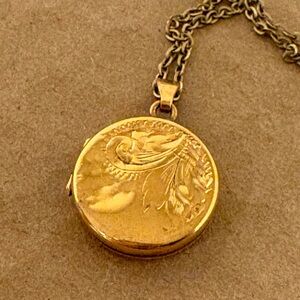 12k Rolled Gold Locket Necklace 8” Chain 1920s Vintage
